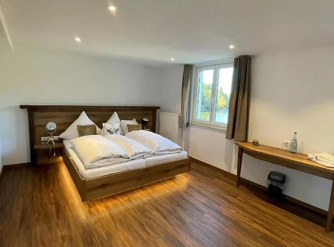 Reich Am Ebnisee 호텔 Kaisersbach